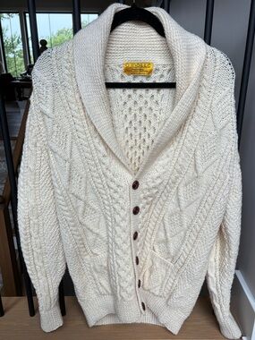 O'maille Traditional Hand Knit 100% Wool Sweater Cardigan Made in Ireland Unisex